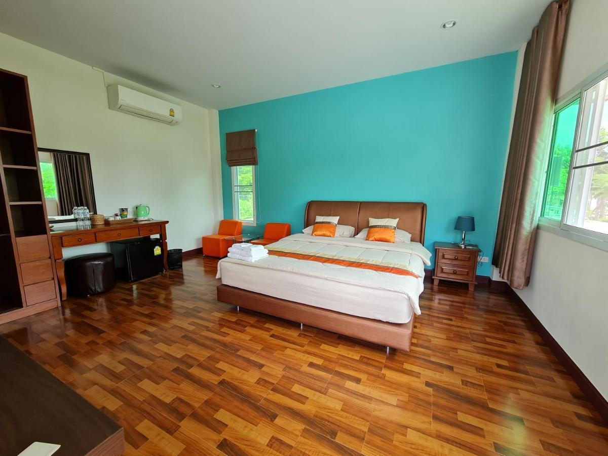 Araya Cottage Uthai Thani Buitenkant foto