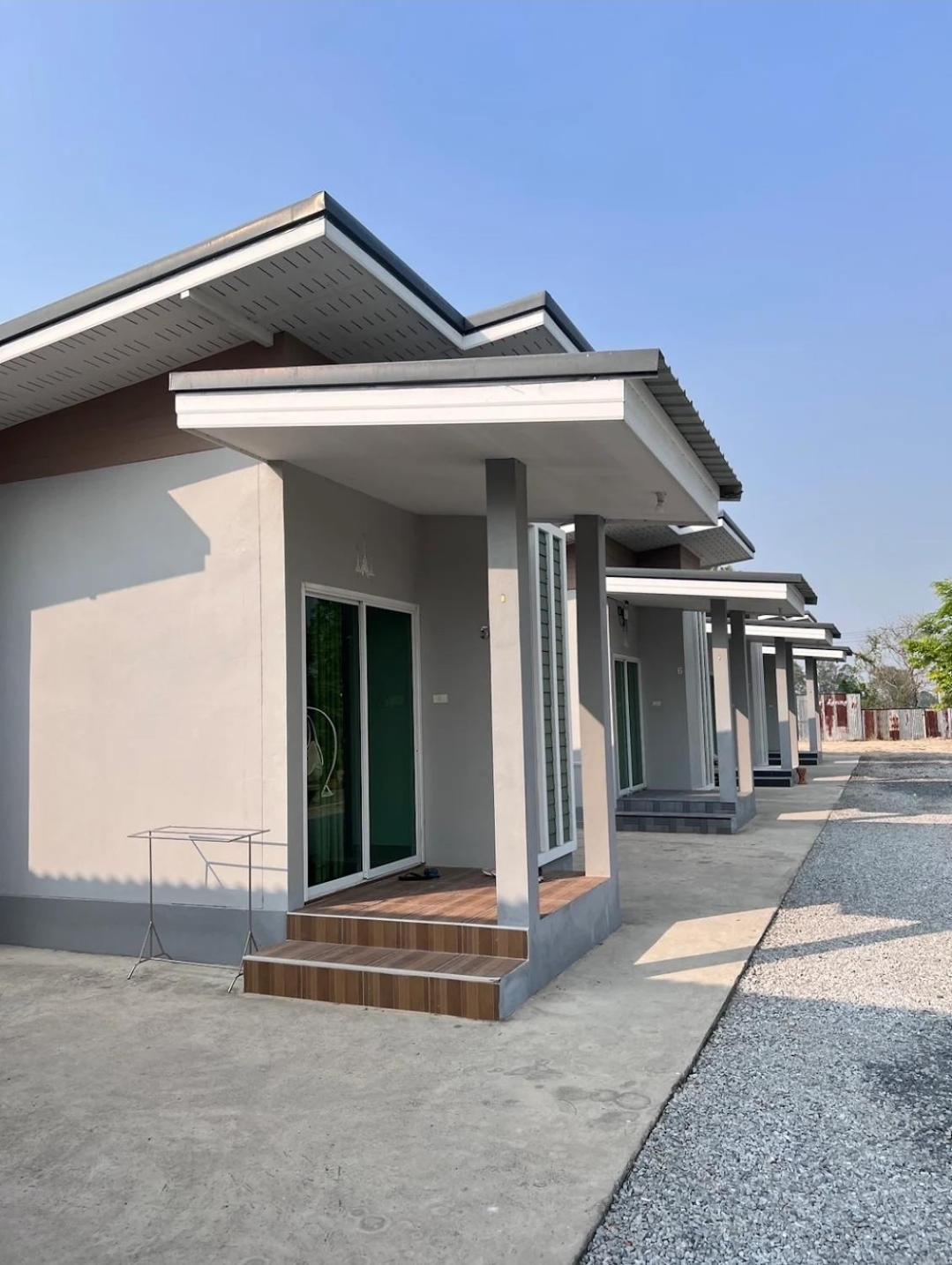 Araya Cottage Uthai Thani Buitenkant foto