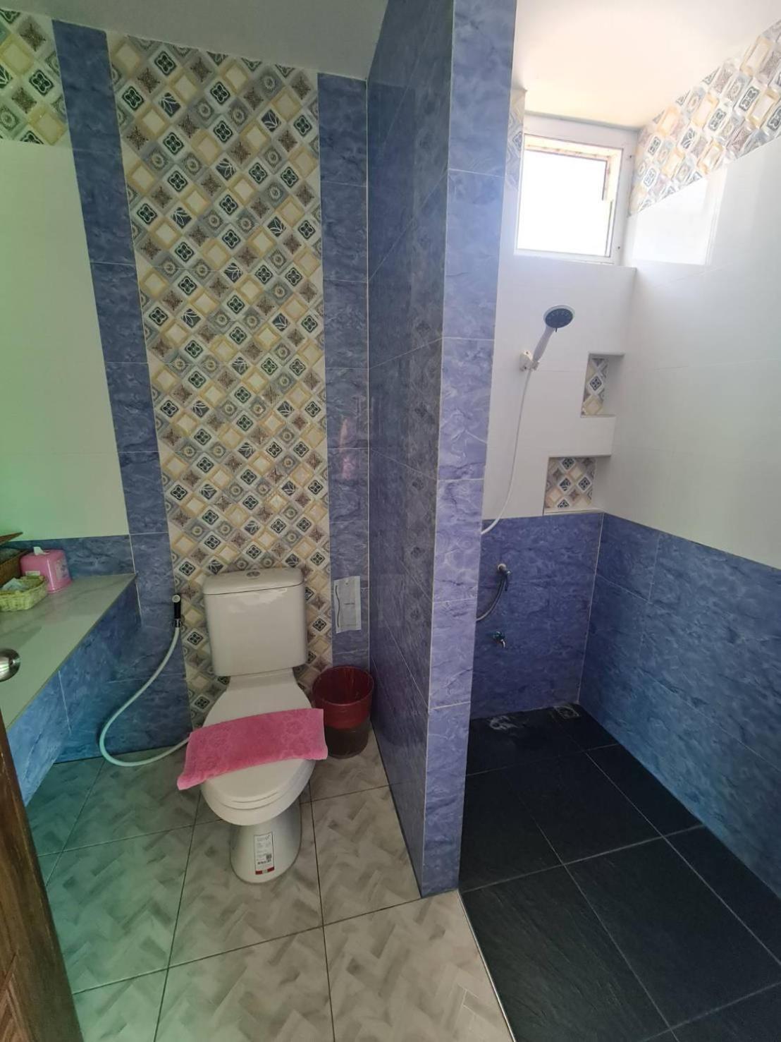 Araya Cottage Uthai Thani Buitenkant foto